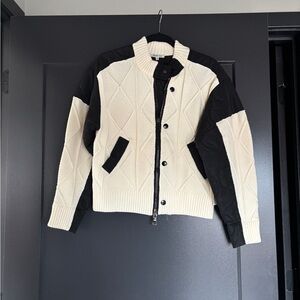 Cream Sweater Zip Jacket - Boutique Tag Visible